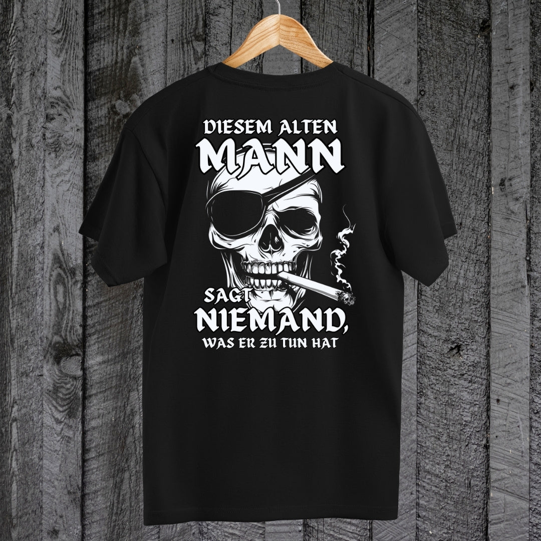 Rebellischer alter Mann - T-Shirt (Backprint)