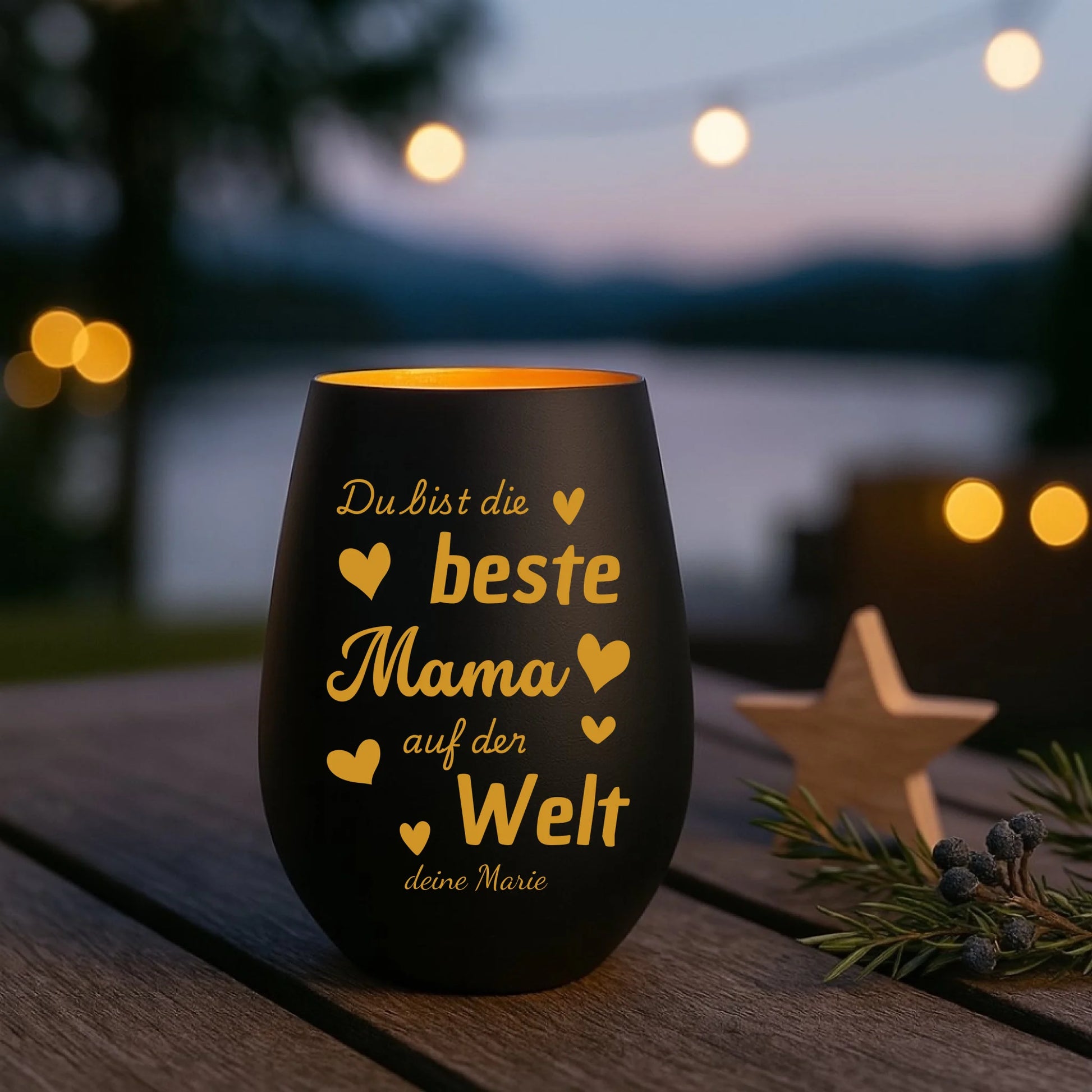 Schwarz Mockup 4